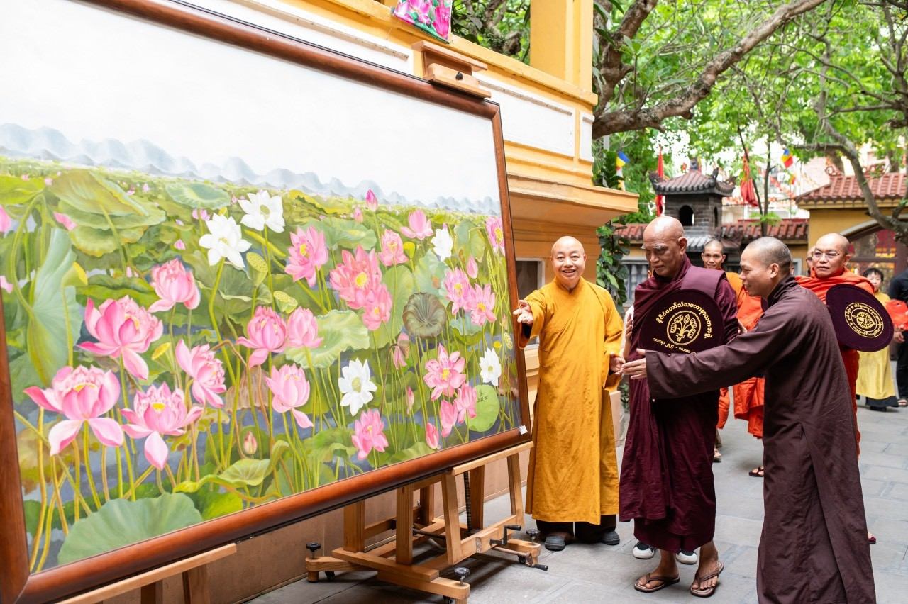 Đức Tăng thống Myanmar đến thăm Việt Nam mùa Phật đản 2024 - 3
