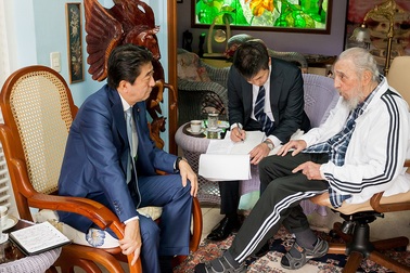 Thủ tướng Trung - Nhật đua nhau thăm Cuba để cạnh tranh ảnh hưởng