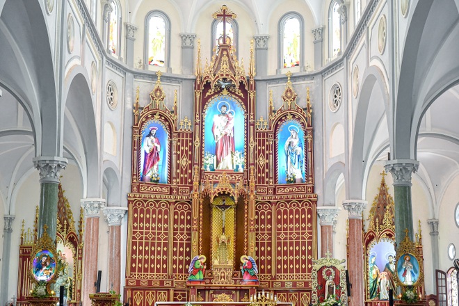 Đền Thánh Sa Châu - nhà thờ Nam Định đẹp uy nghi như ở trời Âu - 8 Đền Thánh Sa Châu - nhà thờ Nam Định đẹp uy nghi như ở trời Âu - 8