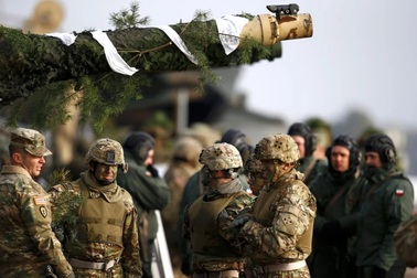 Ba Lan chỉ đủ đạn dược cho 2 tuần nếu xảy ra xung đột