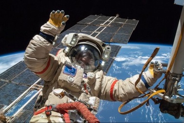 Nga sắp bán tour du lịch vũ trụ với giá 100 triệu USD cho giới siêu giàu