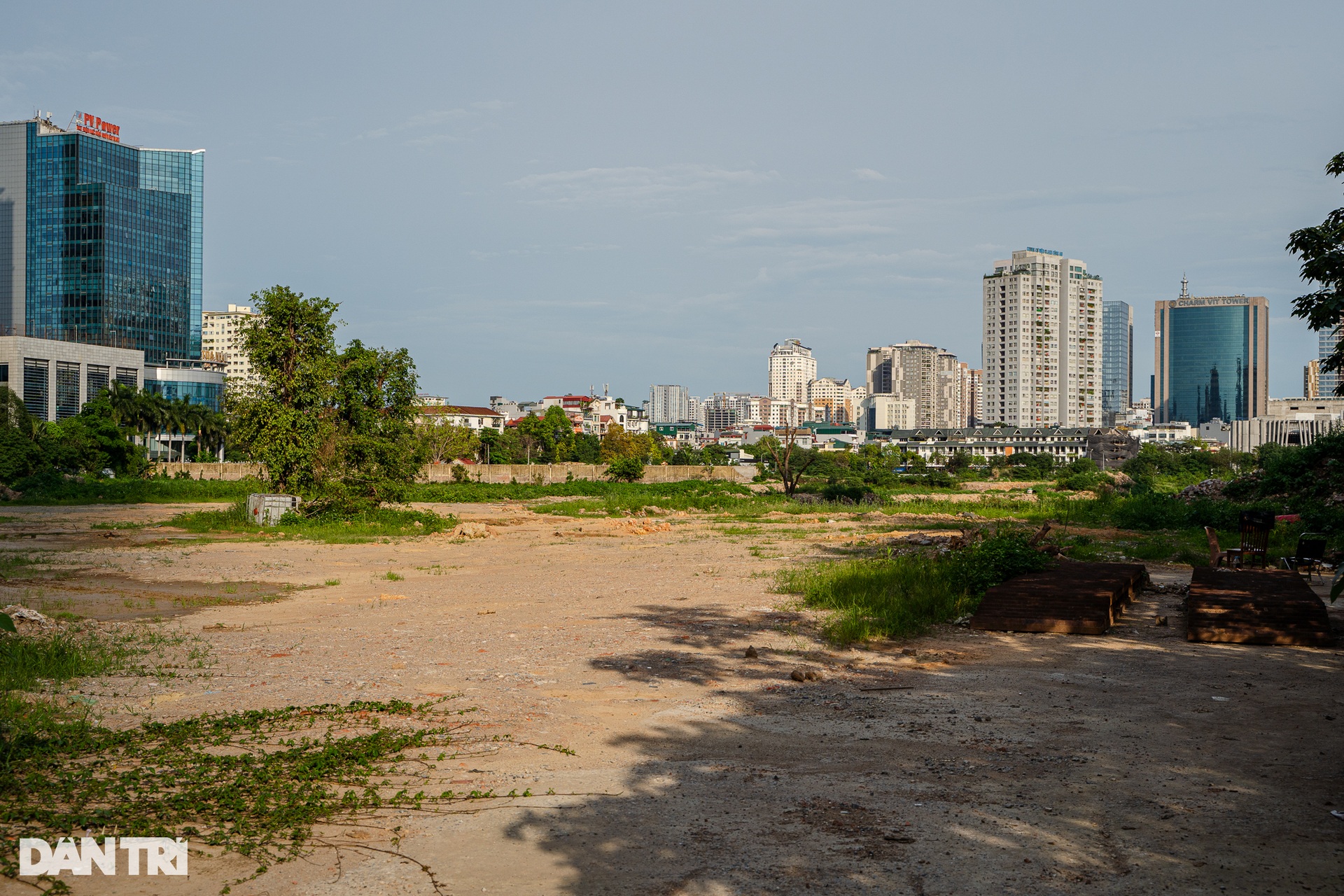 Những công viên nghìn tỷ trên đất vàng Hà Nội bị bỏ hoang - 2