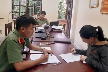 Người phụ nữ tung tin "đào trộm lợn dịch tả mang bán" bị phạt 2,5 triệu đồng