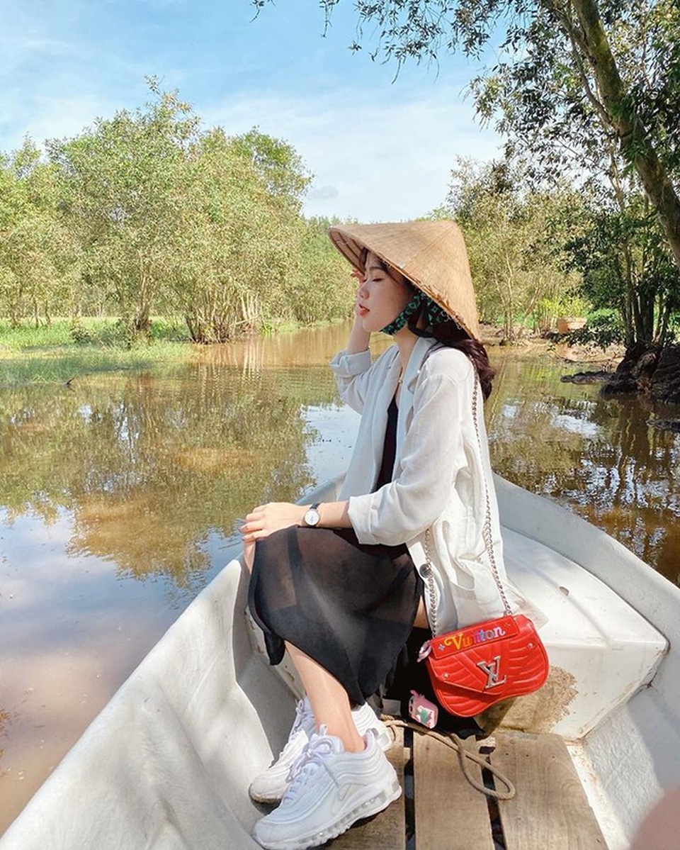 Bạn gái mới của Quang Hải là du học sinh sành điệu - 3 Bạn gái mới của Quang Hải là du học sinh sành điệu - 3
