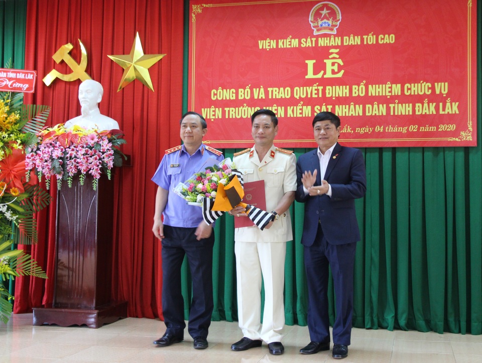 Đắk Lắk có Viện trưởng VKSND mới - 1 Đắk Lắk có Viện trưởng VKSND mới - 1