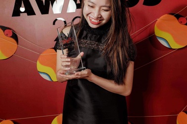 Phương My vinh dự nhận giải Nhà thiết kế của năm