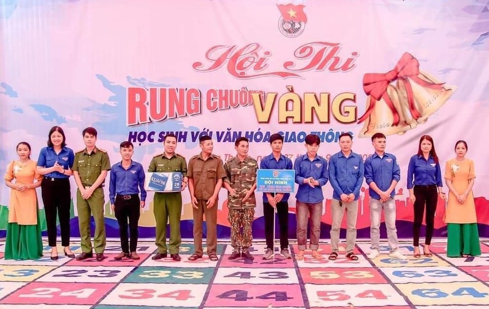 Đưa kiến thức pháp luật đến với thanh niên, học sinh - 5 Đưa kiến thức pháp luật đến với thanh niên, học sinh - 5