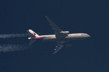 Mỹ chuyển tìm kiếm máy bay Malaysia mất tích sang Ấn Độ Dương