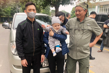 Vợ chồng ở Yên Bái: Gom góp 2 triệu đi xe Tết nhưng chỉ phải "trả" 0 đồng