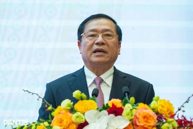 Nhân dân góp ý dự thảo văn kiện trình Đại hội XIV của Đảng trên VNeID