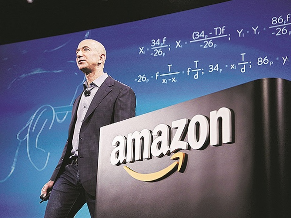 Doanh thu bùng nổ, Jeff Bezos vẫn bất ngờ từ chức khỏi ghế CEO của Amazon - 1 Doanh thu bùng nổ, Jeff Bezos vẫn bất ngờ từ chức khỏi ghế CEO của Amazon - 1
