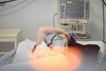 Cúm A "chồng" Covid-19 khiến bệnh nhân thở máy chỉ sau 3 ngày