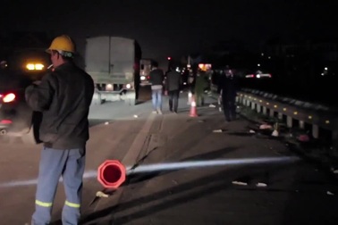 Hiện trường kinh hoàng vụ tai nạn thảm khốc ở Hải Dương khiến 8 người tử vong