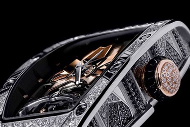 Đi sâu vào trái tim RM 71- 01- Cỗ máy Tourbillon Automatic đầu tiên của Richard Mille
