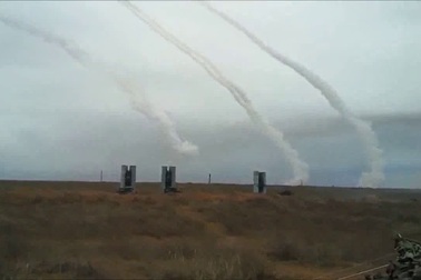 Tập kích đường không Mỹ vô dụng bởi cách đánh của S-300