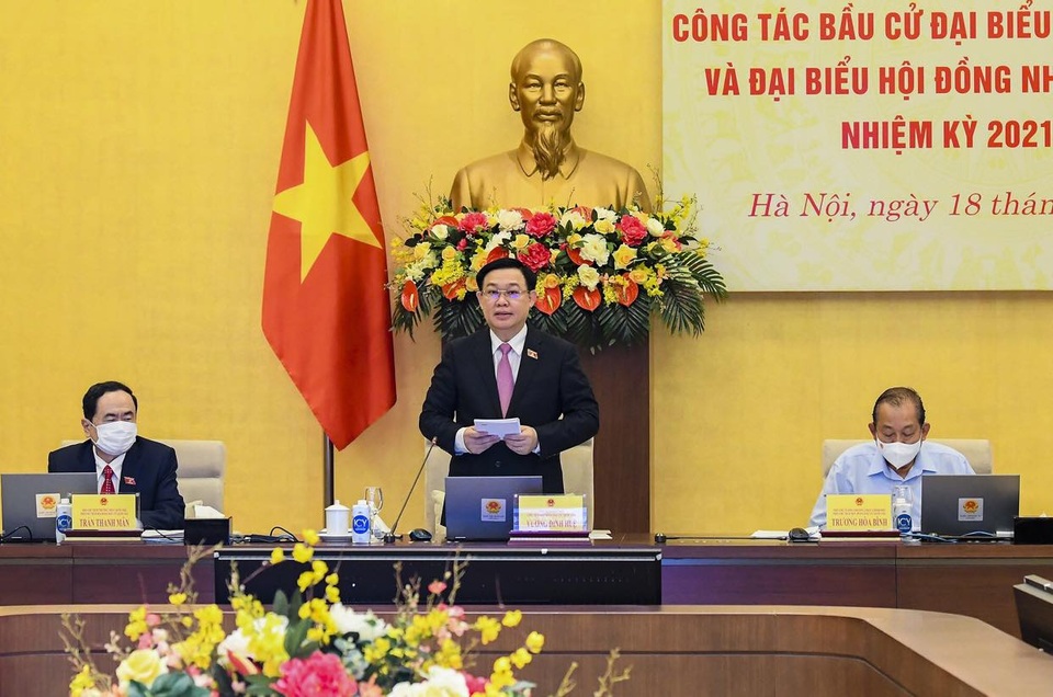 Báo cáo các lãnh đạo chủ chốt kết quả bầu cử ngay sau ngày bỏ phiếu - 1 Báo cáo các lãnh đạo chủ chốt kết quả bầu cử ngay sau ngày bỏ phiếu - 1