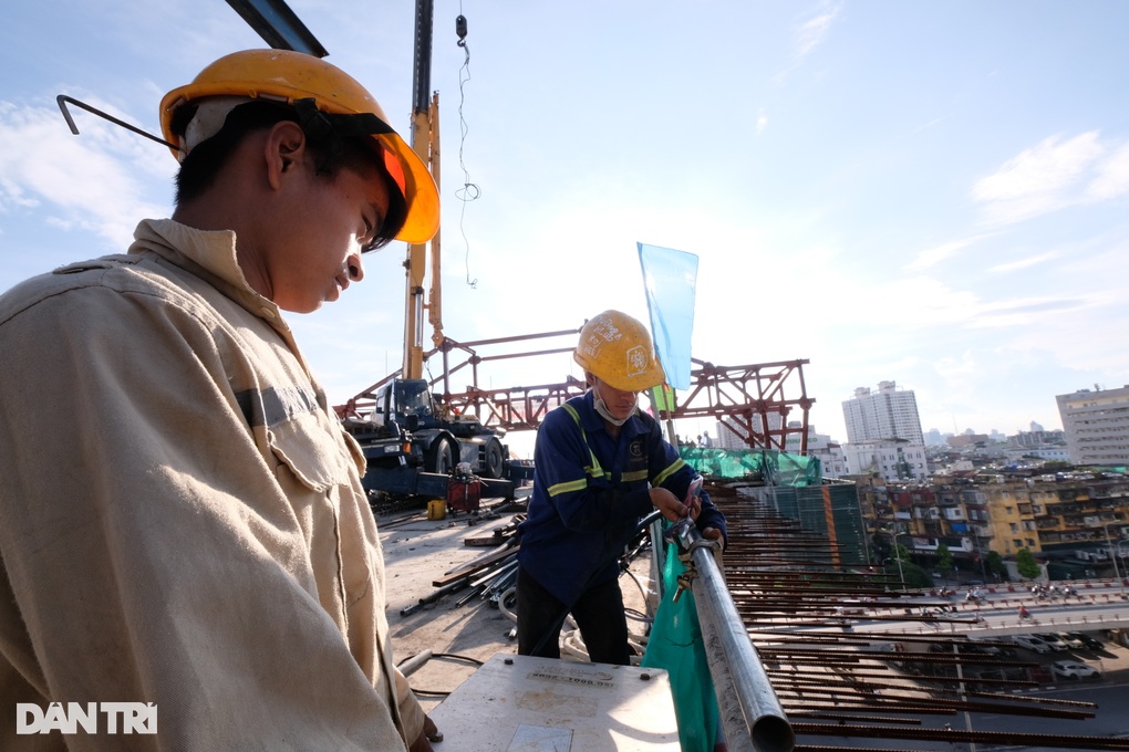Những ngành nghề hấp dẫn, lương cao năm 2023 - 1 Những ngành nghề hấp dẫn, lương cao năm 2023 - 1
