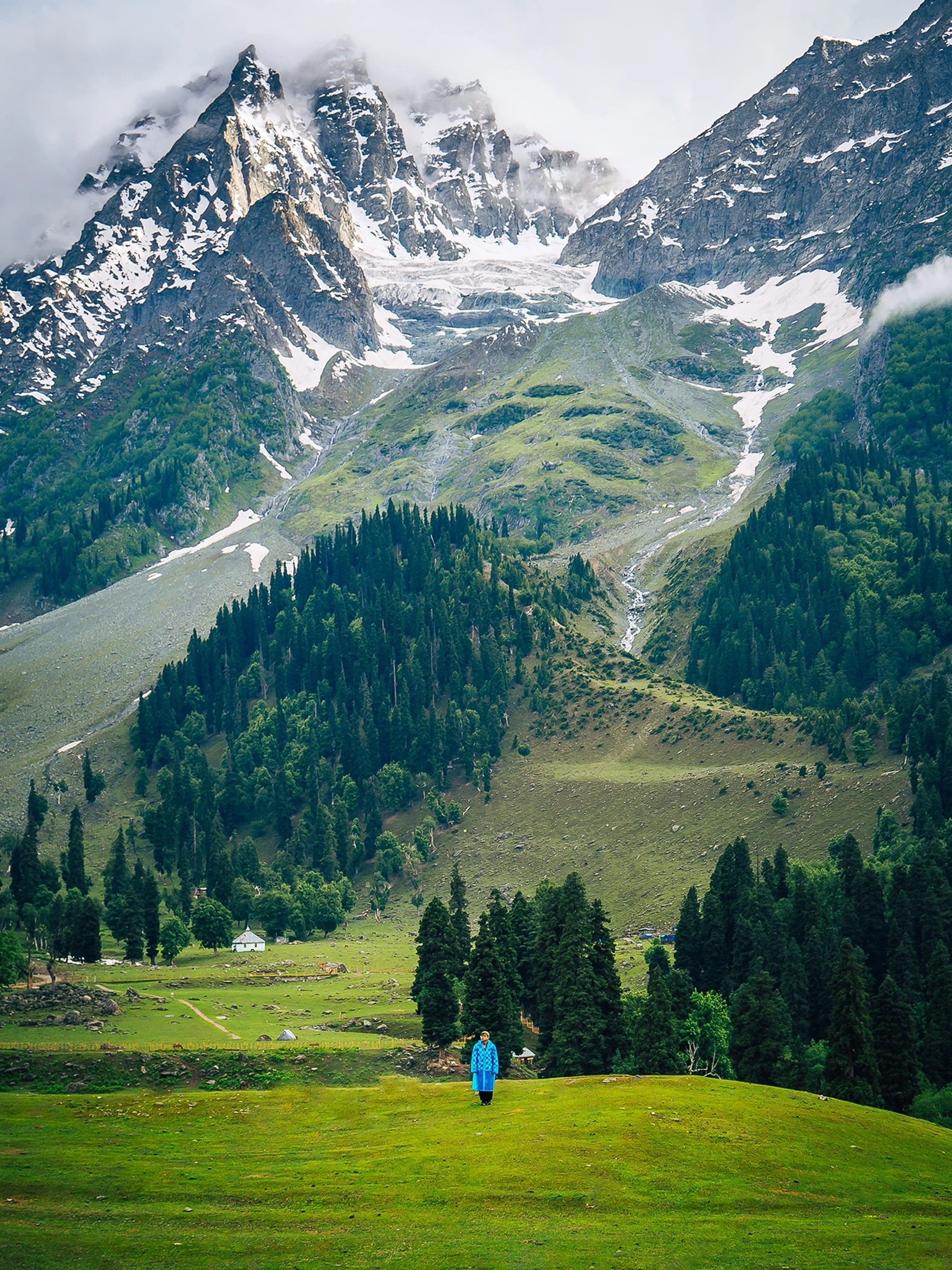 View - Khách Việt 14 ngày lái mô tô khám phá thiên nhiên siêu thực ở Ladakh Ấn Độ | Báo Dân trí