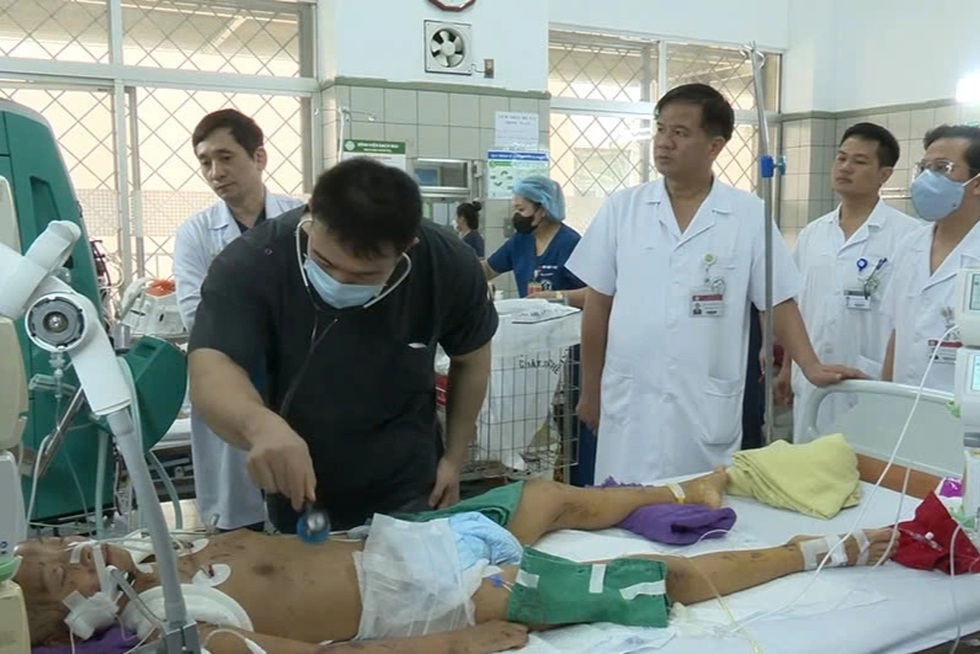 50 ngày dùng phác đồ chưa có tiền lệ hồi sinh em bé Làng Nủ - 6 50 ngày dùng phác đồ chưa có tiền lệ hồi sinh em bé Làng Nủ - 6