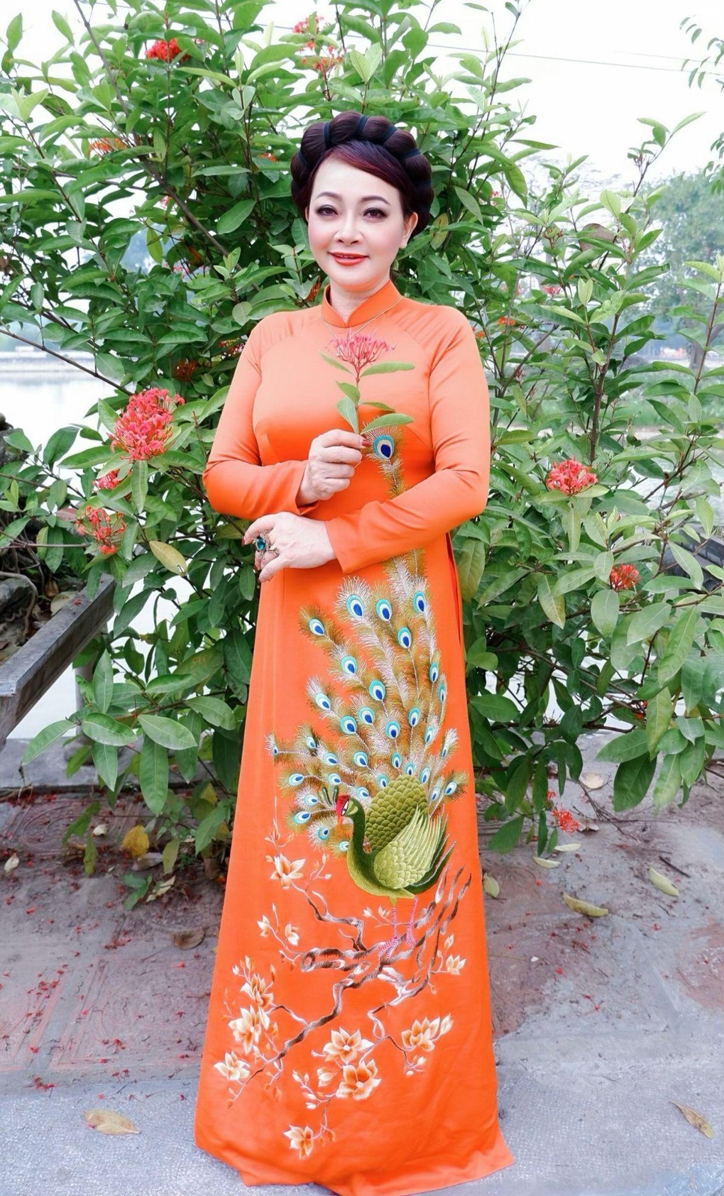 Nghệ sĩ Trà My kể về mâm cơm ngày Tết và chiếc bánh chưng đặc biệt của mình - 5 Nghệ sĩ Trà My kể về mâm cơm ngày Tết và chiếc bánh chưng đặc biệt của mình - 5