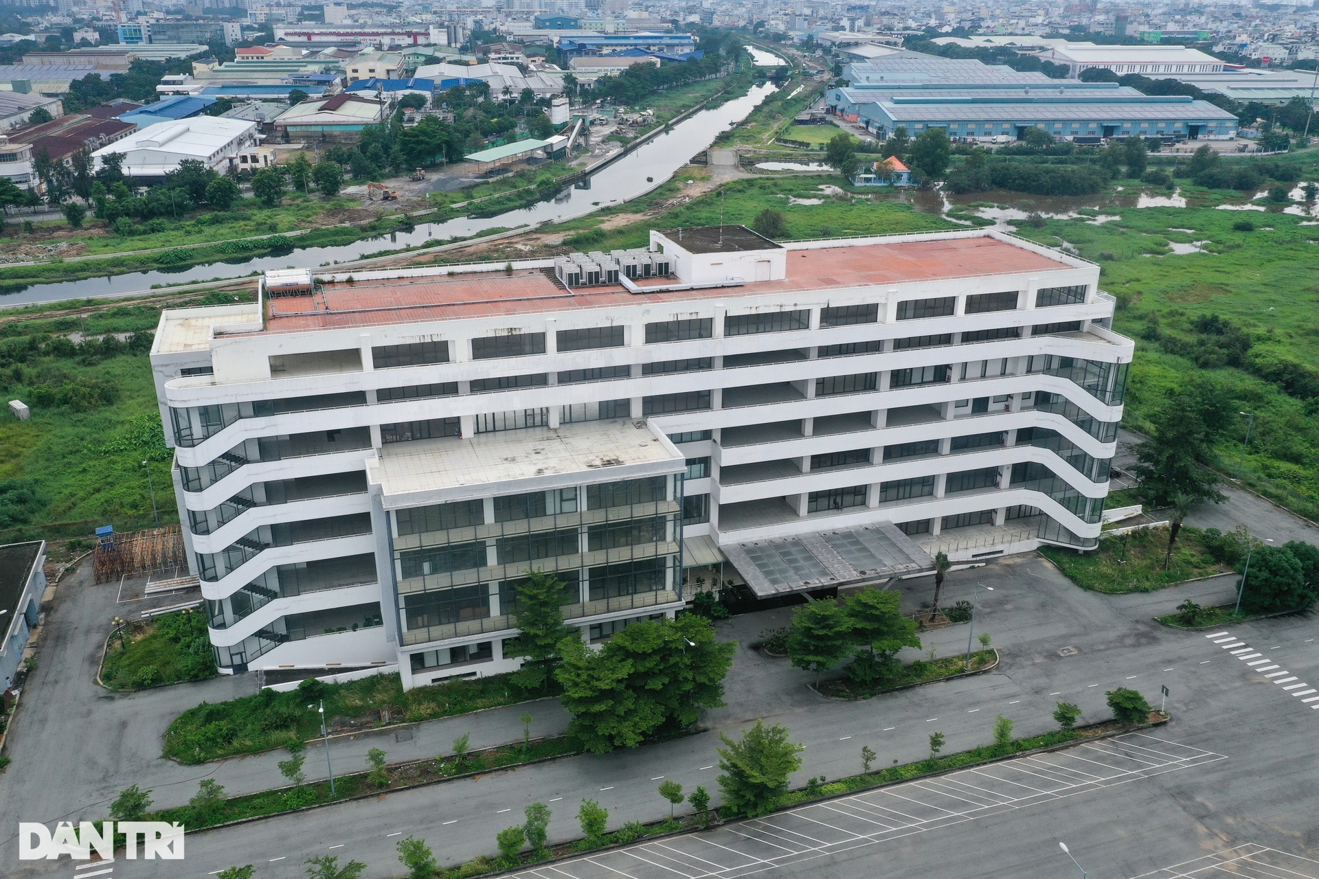 Hiện trạng tuyến metro đi qua 6 quận ở TPHCM, mức đầu tư gần 48.000 tỷ đồng - 10 Hiện trạng tuyến metro đi qua 6 quận ở TPHCM, mức đầu tư gần 48.000 tỷ đồng - 10
