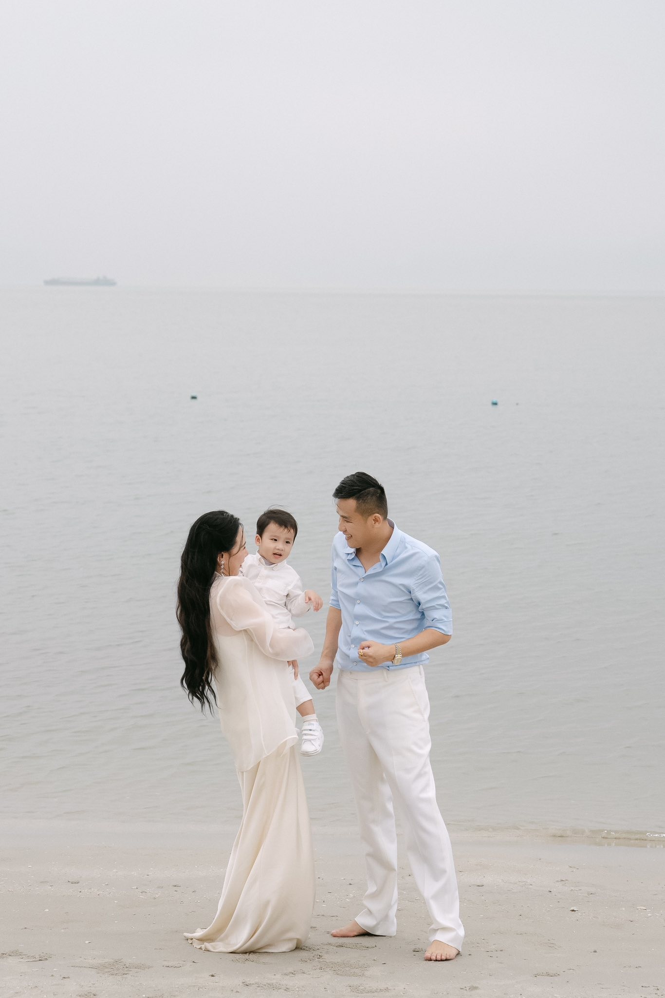 Hồ Quỳnh Hương sau cưới: Hay khoe ông xã, nói về mối quan hệ với nhà chồng - 3