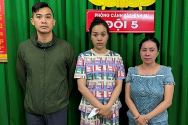 Cơ trưởng hãng hàng không điều hành đường dây mại dâm