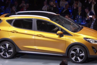 Ford Fiesta 2017 có gì mới?