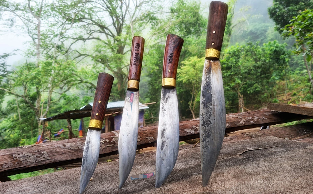 Tranh luận về quy định dao có tính sát thương cao vào nhóm vũ khí thô sơ - 1 Tranh luận về quy định dao có tính sát thương cao vào nhóm vũ khí thô sơ - 1