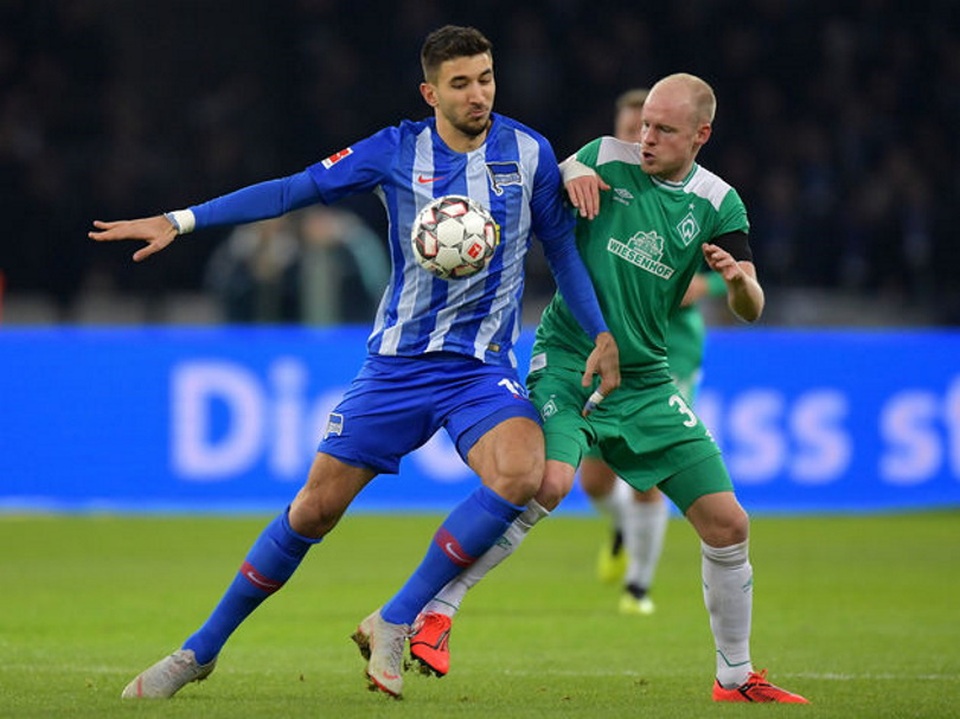Thêm 1 cầu thủ ở Bundesliga dương tính với Covid-19 - 1 Thêm 1 cầu thủ ở Bundesliga dương tính với Covid-19 - 1