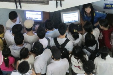 Ngừng bán vé tàu Tết qua mạng