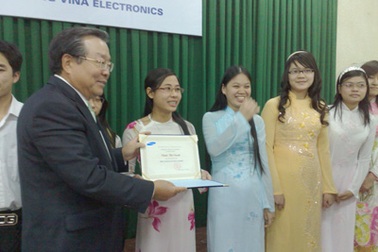 115 sinh viên xuất sắc nhận học bổng Sam Sung