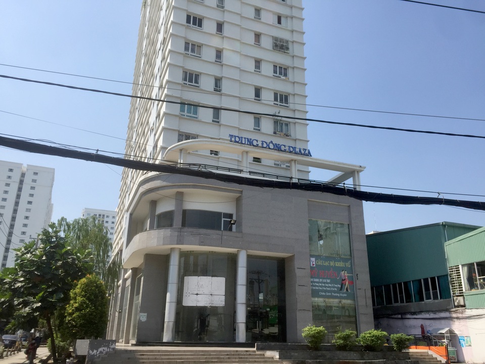 Người phụ nữ bị đánh tả tơi trong thang máy đề nghị không xử lý hình sự - 1 Người phụ nữ bị đánh tả tơi trong thang máy đề nghị không xử lý hình sự - 1