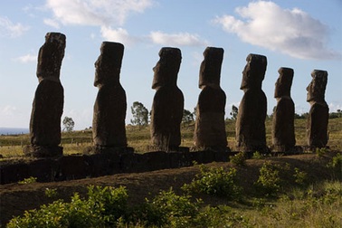 Huyền bí đảo Phục Sinh ở Chile