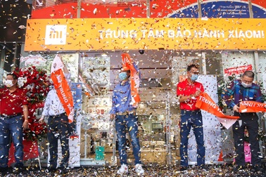 Nhiều ưu đãi hấp dẫn nhân dịp khai trương trung tâm bảo hành Xiaomi đầu tiên tại Việt Nam