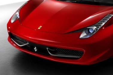 Ferrari, Lamborghini và Maserati tạm ngừng sản xuất