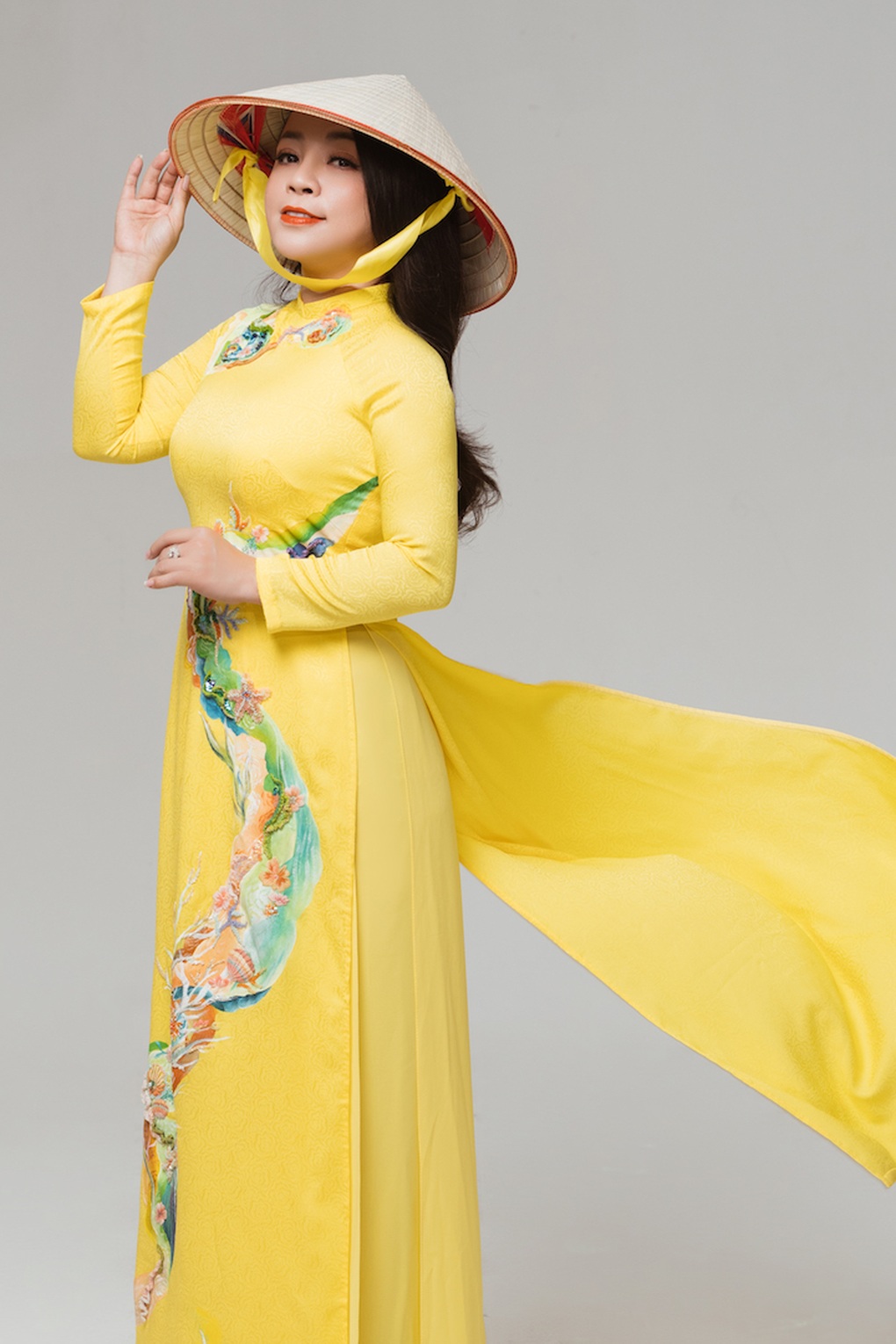 NSƯT Tố Nga chia sẻ cách để một phụ nữ hạnh phúc - 2 NSƯT Tố Nga chia sẻ cách để một phụ nữ hạnh phúc - 2