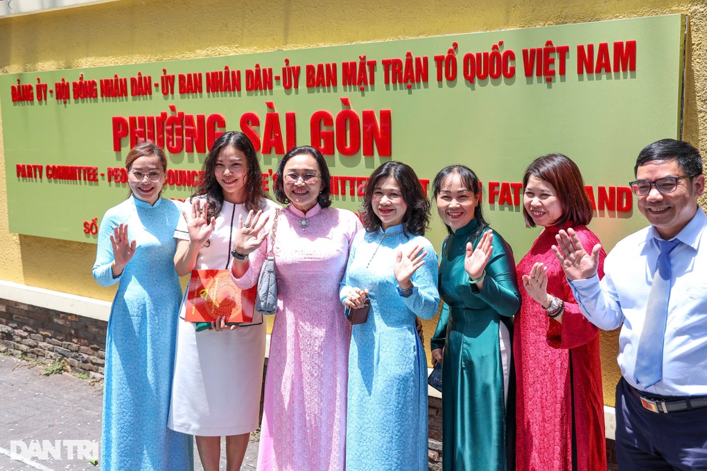 Phát động hội thi thiết kế logo Phường Sài Gòn - Hội tụ và tỏa sáng - 1 Phát động hội thi thiết kế logo Phường Sài Gòn - Hội tụ và tỏa sáng - 1