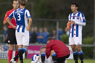 Văn Hậu có thể về nước sớm khi giải Hà Lan hủy bỏ