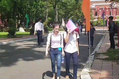 Thí sinh Huế thoải mái ở buổi tập trung