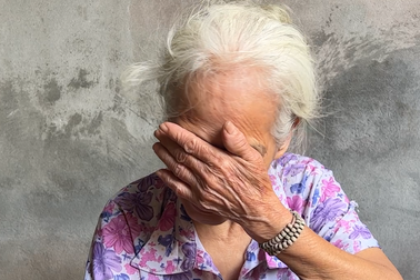 Gia cảnh khó khăn của nữ sinh Hà Nội bị xe bồn đâm tử vong