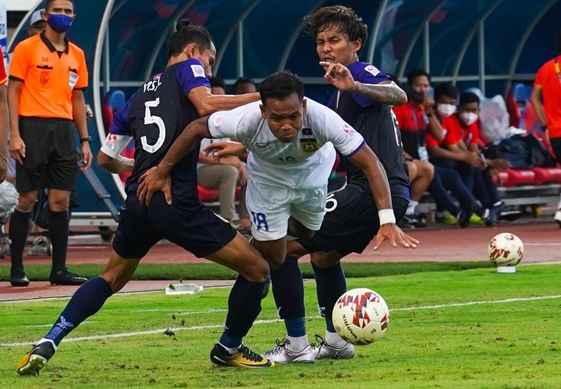 Đội tuyển Việt Nam bảo vệ ngôi vương AFF Cup: Chặng đường gian nan - 2 Đội tuyển Việt Nam bảo vệ ngôi vương AFF Cup: Chặng đường gian nan - 2