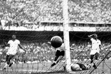 World Cup 1950: Brazil gục ngã trước cửa thiên đường, Uruguay trở lại ngôi vương