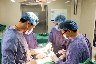 Người đàn ông bị cắt toàn bộ dương vật chỉ vì chủ quan