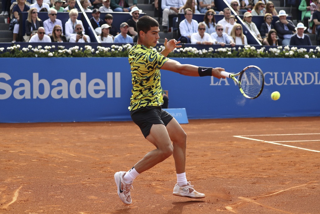 Alcaraz vào chung kết Barcelona Open, Djokovic không dự Madrid Open - 1 Alcaraz vào chung kết Barcelona Open, Djokovic không dự Madrid Open - 1