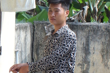 Đang chia "chiến lợi phẩm", bị người dân phát hiện bắt giữ