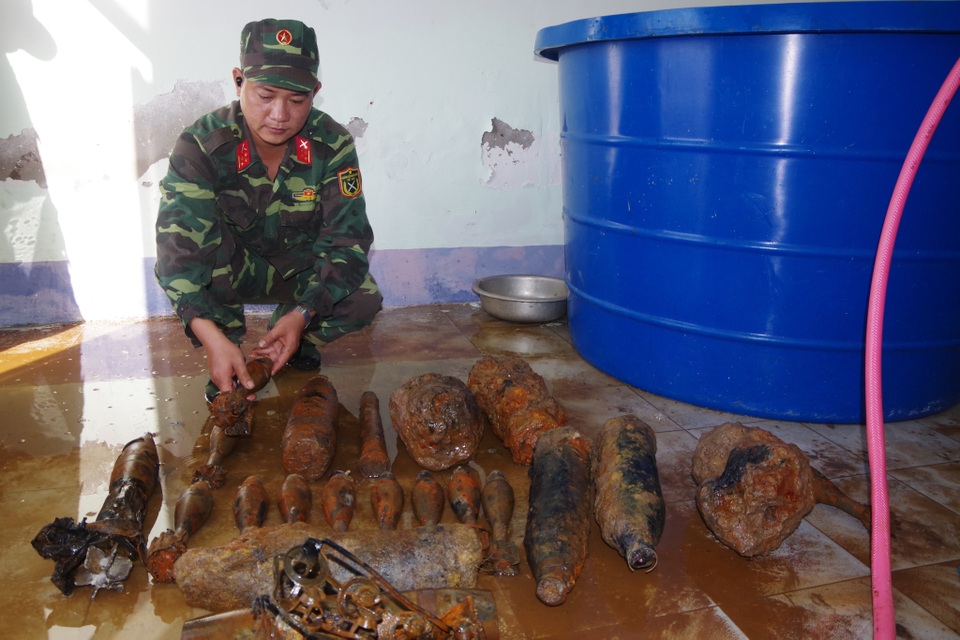 Hủy nổ gần hai tấn đạn, đầu đạn sót lại sau chiến tranh - 1 Hủy nổ gần hai tấn đạn, đầu đạn sót lại sau chiến tranh - 1