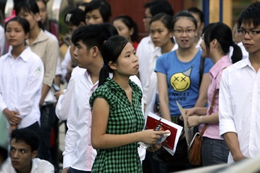 Gợi ý giải môn Văn, khối D kỳ thi ĐH 2010