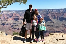 Cho con nghỉ hè kiểu "lười biếng" của nữ nhà báo Mỹ