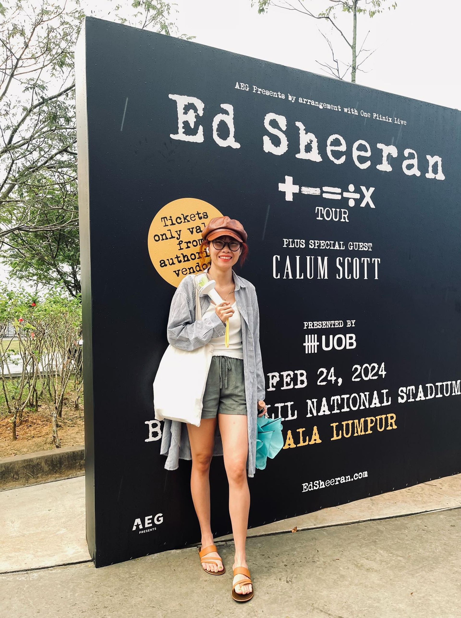 Cô gái Đà Lạt chi trăm triệu đồng sang Mỹ, Singapore xem Taylor Swift - 3 Cô gái Đà Lạt chi trăm triệu đồng sang Mỹ, Singapore xem Taylor Swift - 3